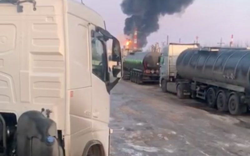 El SBU atacó con drones varias refinerías de petróleo en la Federación Rusa: detalles de las operaciones especiales