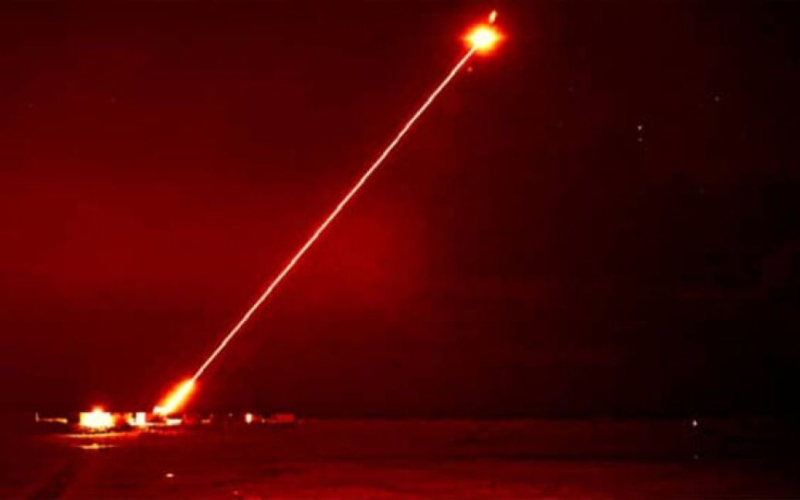 Destruye objetivos a la velocidad de la luz: Gran Bretaña desclasifica vídeo de pruebas de armas láser