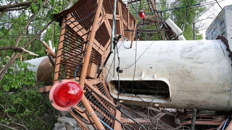 Ataque a la torre de televisión en Jarkov el 22 de abril: fotos y lo que se sabe sobre la destrucción