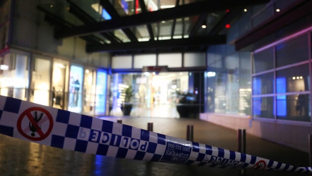 Lanzaron un cuchillo a los transeúntes: ocurrió una masacre en un centro comercial en Sydney, allí están muertos