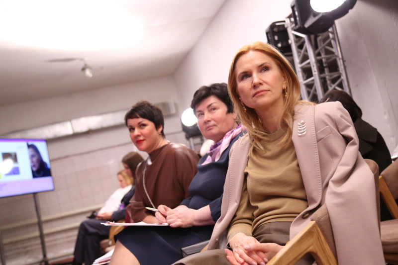 Las mujeres necesitan un mayor acceso a la toma de decisiones: resultados de la vivienda y los servicios comunales en Poltava