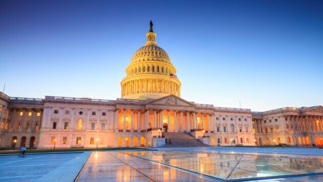 El Senado de Estados Unidos apoyó acortar la consideración del proyecto de ley de ayuda a Ucrania