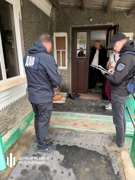 El tiroteo contra un policía en la región de Vinnytsia: dos militares que ayudó a que los atacantes quedaran expuestos