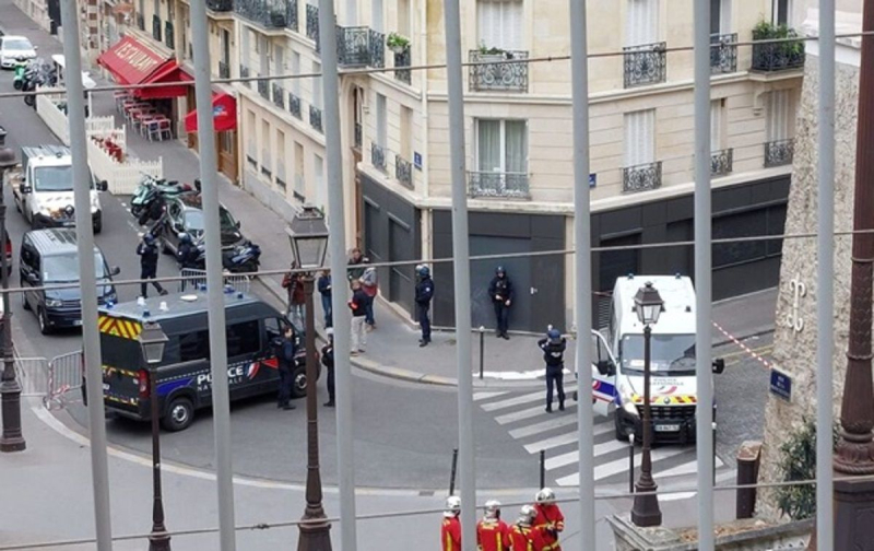 Un hombre con explosivos irrumpió en el consulado iraní en París para 