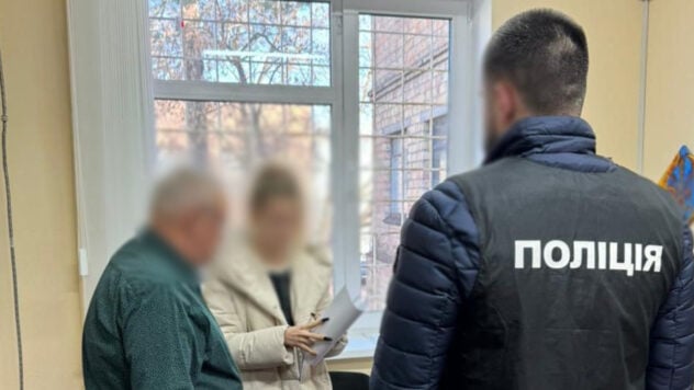 300 dólares por un aplazamiento de la movilización: en Kiev, se anunciaron sospechas contra un empleado de TCC