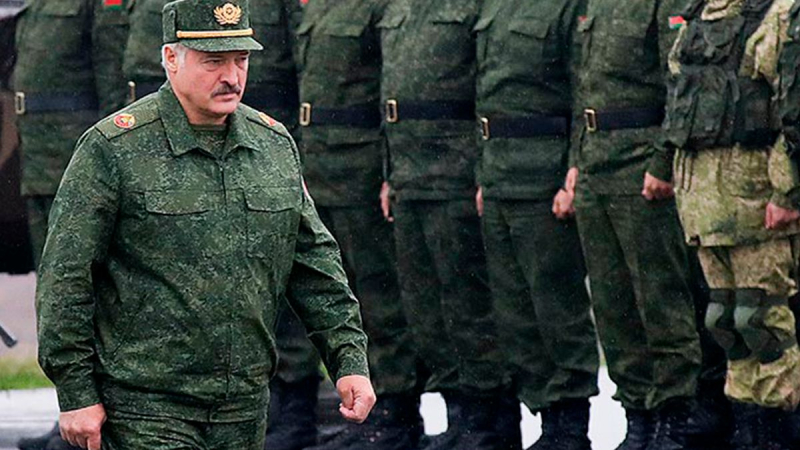 Lukashenko se está preparando para guerra: la UE reaccionó bruscamente