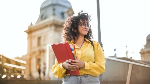 Existe una necesidad urgente: el Ministerio de Reintegración introducirá el registro de estudiantes ucranianos en el extranjero