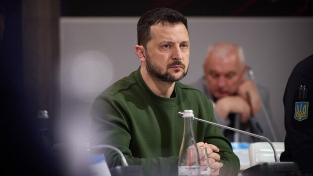 Ucrania tiene un plan para destruir al enemigo, todo lo que necesitas son armas: Zelensky