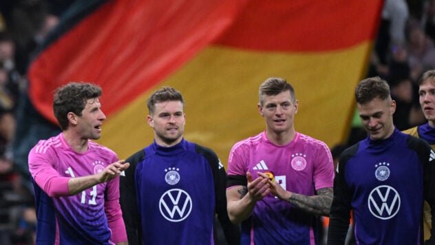 Hay un escándalo en Alemania por la mala fuente de los números en el uniforme del equipo de fútbol