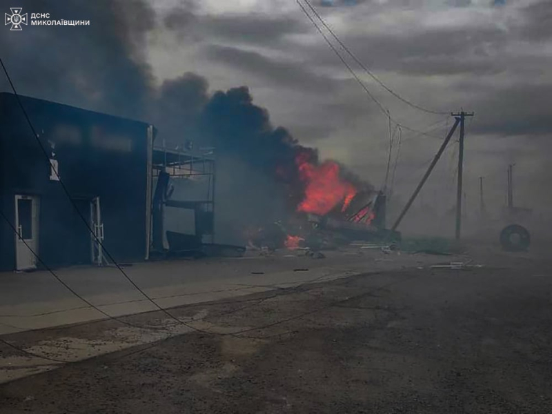 Explosión en Snigirevka: los rusos se metieron en un lavadero de autos, hay muertos y heridos