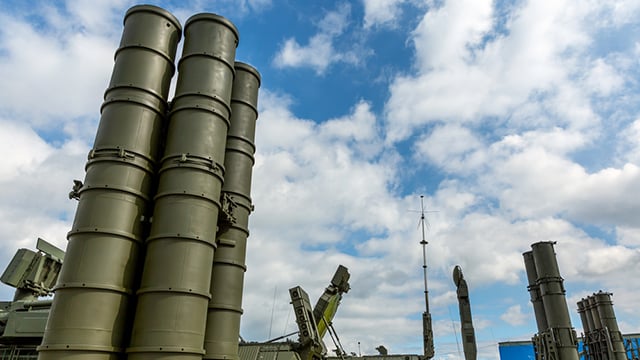 Explosiones en Jarkov el 25 de mayo: la Federación Rusa atacó el liceo y la zona industrial con S- 300 misiles