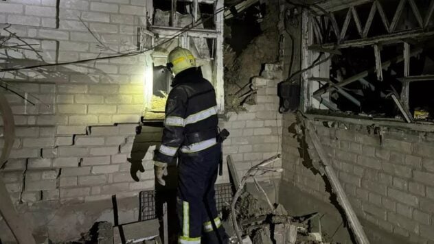 Ataque nocturno ruso en la región de Dnepropetrovsk: la infraestructura resultó dañada y hubo víctimas
