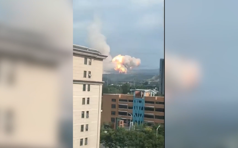 Explosión de cohete chino durante las pruebas: vídeo espectacular