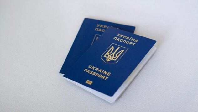 Los hombres en el extranjero pueden volver a solicitar pasaportes: documento GP