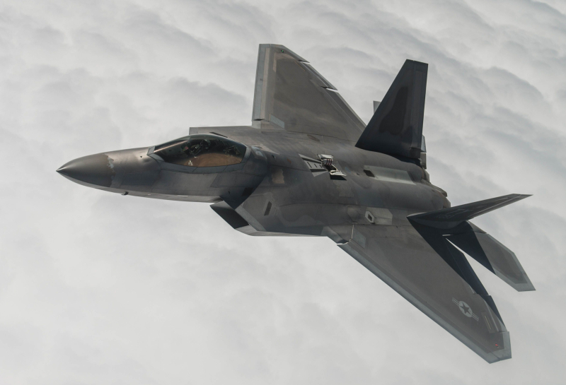 "Fighter Crisis": Estados Unidos quiere Descarta su mejor avión F-22