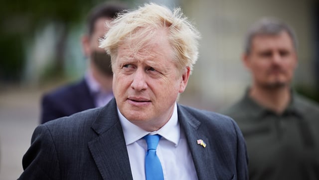 Trump podrá ayudar a poner fin a la guerra en Ucrania en los términos correctos: Boris Johnson 
