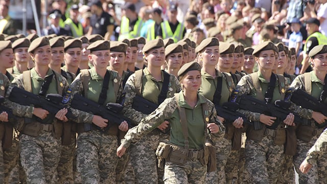 Los países de la OTAN proporcionarán más de 7 millones de dólares para apoyar a las mujeres en las Fuerzas Armadas