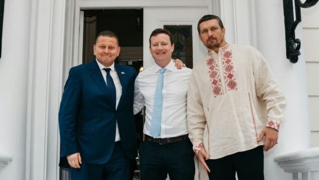 En venerable compañía: Usik se reunió con Zaluzhny en un evento benéfico en Londres