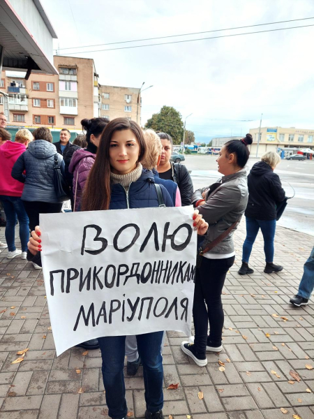 No sabían que serían liberados o fusilados: la historia de una familia de guardias fronterizos que enfrentó la guerra en Mariupol