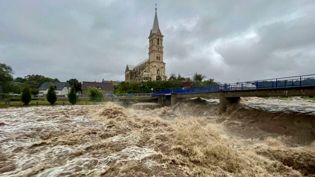 Grandes inundaciones en Europa: el número de muertes aumenta, pueblos y ciudades enteras están inundados