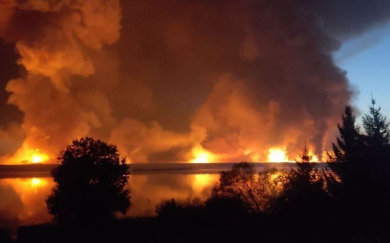 Explosiones en depósitos de municiones en Toropets: cuáles son las consecuencias para Rusia - Podolyak