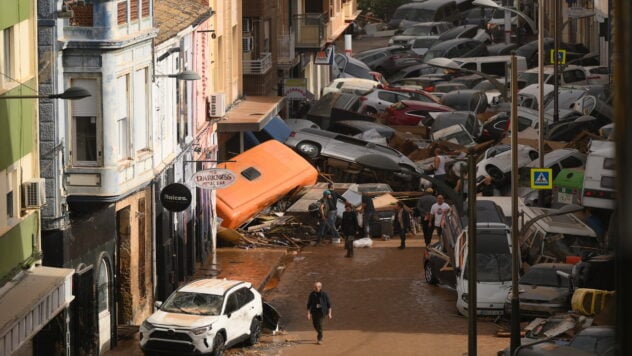 Grandes inundaciones en España mataron al menos a 158 personas: cuál es la situación hoy