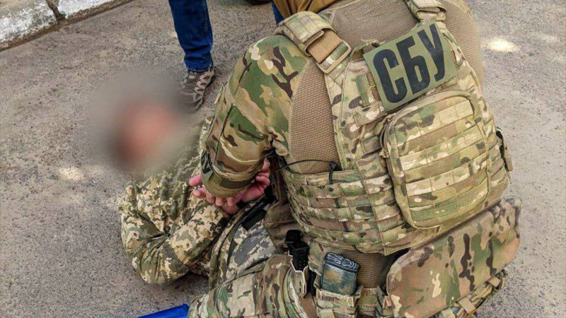 Compañeros relacionados, información sobre armas y rutas: en Volyn un guardia fronterizo fue condenado por traición