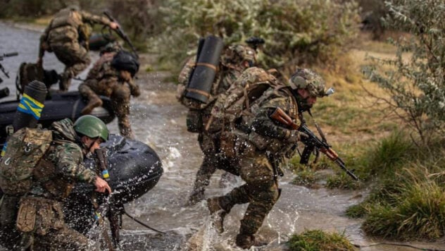 En octubre, los tribunales permitieron que unos 100 militares que acudieron por primera vez al SOC regresaran a servicio