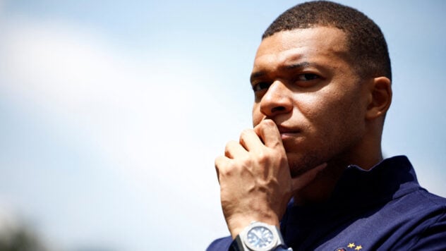 Mbappé fue acusado de agresión sexual en un hotel: el futbolista lo niega