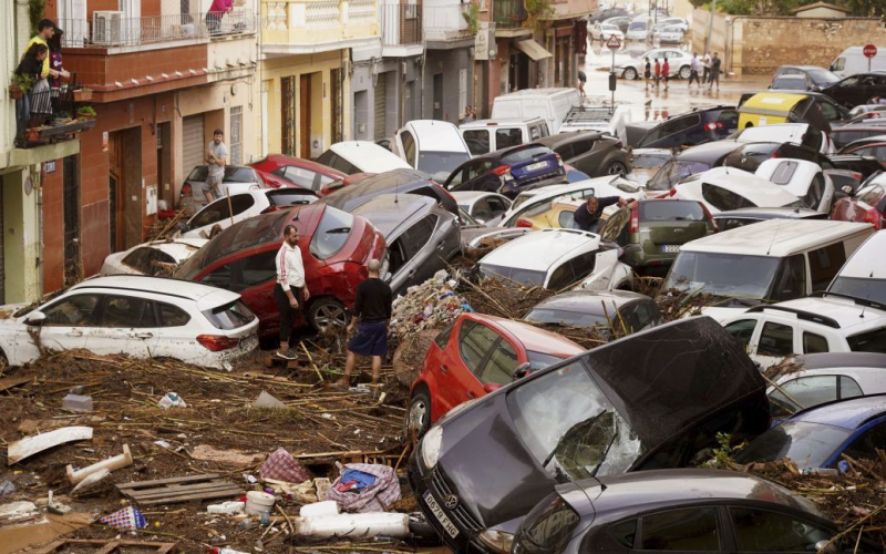 Los aguaceros en España provocan inundaciones generalizadas: hay muertos