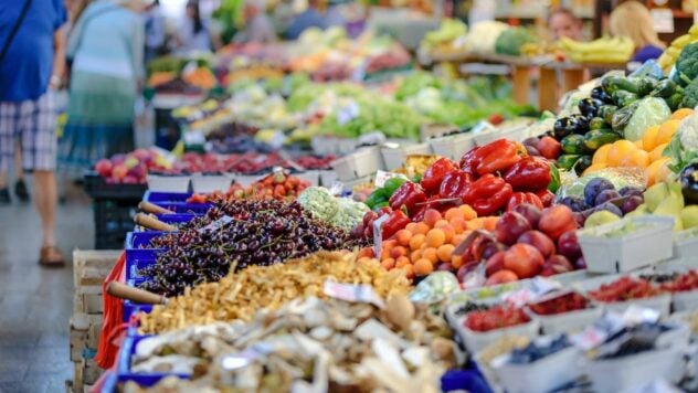 44% de los ucranianos ahorran en alimentos: resultados de la encuesta