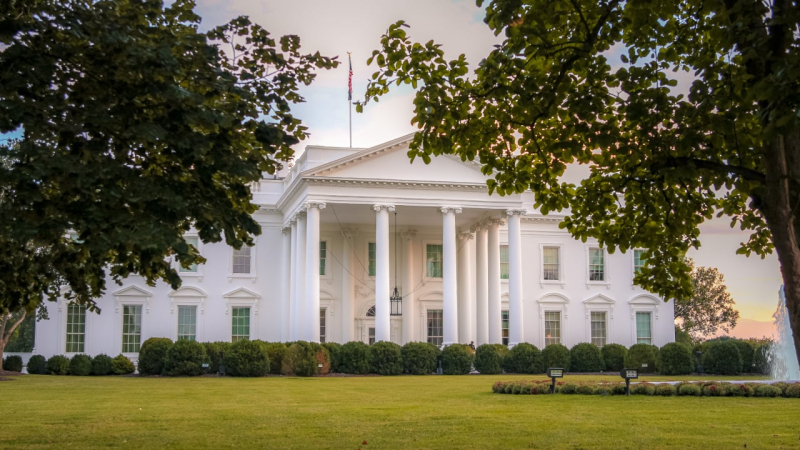 Por primera vez en la historia de Estados Unidos: Trump nombrará a una mujer como jefa de gabinete de la Casa Blanca 