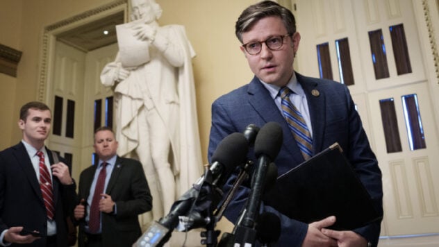 El presidente de la Cámara de Representantes, Mike Johnson, reelegido para el Congreso de Estados Unidos