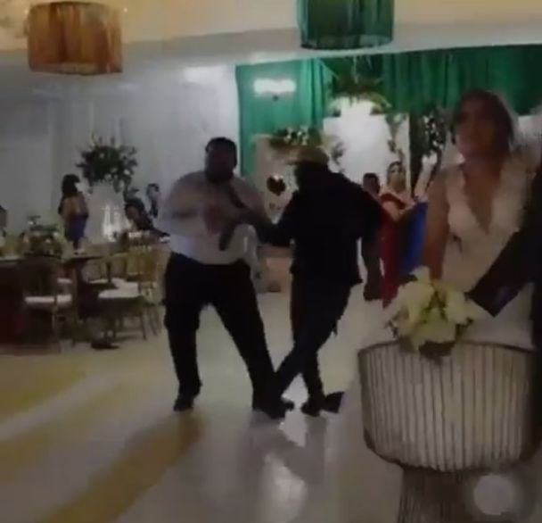 El invitado a la boda fue disparo, cuando la novia se disponía a tirar el ramo – foto