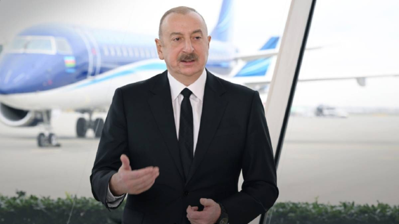 El aeropuerto de Grozny fue cerrado después del derribo del avión AZAL, y Aliyev señaló las mentiras de Rusia