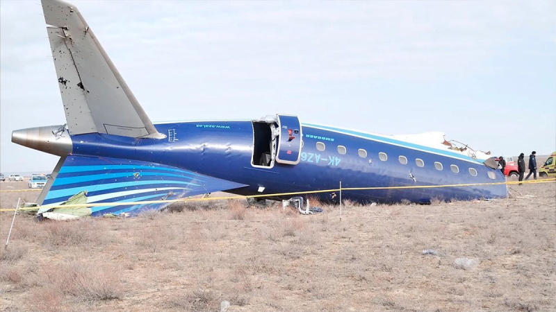 "Solo confirma la culpabilidad": el Centro de Policía explicó por qué Rusia guarda silencio sobre el derribo de un avión en Kazajstán