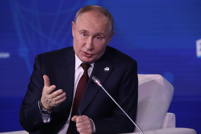 Putin dejó escapar un comentario sobre sus hijos en una conferencia de prensa, – medios