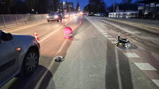 Accidente en Varash: un coche atropelló a una madre con un cochecito de bebé, un niño de un mes 