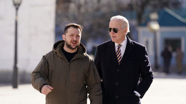 Sanciones a la energía rusa y la situación en el frente: Zelensky habló con Biden