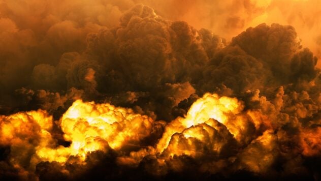 El segundo tanque explotó: un incendio continúa durante muchas horas en la refinería de Engels