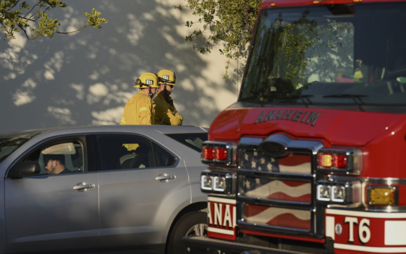 Avión se estrella contra edificio en California: dos muertos y 18 heridos