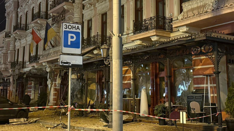 Ataque con misiles en el centro de Odessa: 7 heridos, Bristol y varios museos dañados