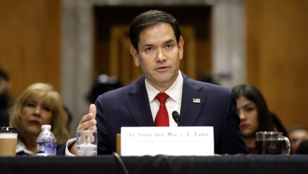 Estados Unidos no será rechazado al igual & ndash;/> </p>
<p> Secretario de Estado <strong> Marco Rubio </strong> dijo a los aliados europeos que Estados Unidos seguirá siendo sanciones contra Rusia para poner fin al final de la guerra en Ucrania. informado por Bloomberg con referencia a fuentes informadas. <H2> Estados Unidos mantendrá sanciones contra la Federación de Rusia </h2>
<p>Rubio aseguró al grupo de colegas europeos que las sanciones contra Rusia no serán canceladas antes, durante una conversación telefónica el martes 18 de febrero. </p>
<p> Ahora estaban viendo </p>
<p> la conversación tuvo lugar después de que Rubio se unió a otros funcionarios estadounidenses en Arabia Saudita El martes, en una reunión con la delegación rusa.Según el Departamento de Estado de los Estados Unidos, Rubio habló por teléfono con Ministros de Relaciones Exteriores de Francia, Alemania, Italia e Gran Bretaña y el representante personal supremo de la UE inmediatamente después de su reunión con el ministro de Relaciones Exteriores rusos en Riadi, Arabia Saudita. El Secretario de Estado informó a los ministros extranjeros sobre la reunión. Anteriormente, el mismo día, Rubio señaló que el debilitamiento de las sanciones será parte de cualquier acuerdo.— Hay sanciones impuestas como resultado de esta guerra. Para poner fin a cualquier conflicto, todas las partes deben hacer concesiones, — Le dijo a Rubio a los periodistas en Riad después de las negociaciones. y ,,,,,,,,,,, a.Rubio admitió que la Unión Europea tendría que sentarse en la mesa de negociaciones, dado que los países de Blok también impusieron numerosas sanciones a Rusia. Ahora la UE no planea debilitar las restricciones a Moscú. En consecuencia, la decisión de los Estados Unidos de retirarse por delante de todos causaría un duro golpe a los esfuerzos de Europa para privar el dinero de Putin necesario para financiar su vehículo militar. alentado cuando <strong> Donald Trump </strong> amenazó con fortalecer las sanciones contra Moscú para forzar a Putin Siéntate en la mesa de negociaciones. Pero después de una conversación telefónica, dos líderes la semana pasada, la primera conversación de este tipo desde el comienzo de la invasión rusa de Ucrania, no hubo una sola mención de tales pasos. Al mismo tiempo, en el contexto de esta conversación, los precios de los activos rusos aumentaron. En particular, discutieron la guerra en Ucrania. Esta fue la primera reunión personal de representantes de los dos países después del comienzo de la invasión a gran escala de Rusia.</p>
<!-- AddThis Advanced Settings above via filter on the_content --><!-- AddThis Advanced Settings below via filter on the_content --><!-- AddThis Advanced Settings generic via filter on the_content --><!-- AddThis Related Posts below via filter on the_content --><div class=