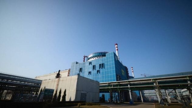 Ucrania tendrá otros 2 gigavatios de electricidad: Zelenski sobre la finalización de la central nuclear de Khmelnitsky