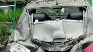 russian drone golpeó el edificio de cinco pisos en la región de donetsk: están buscando personas