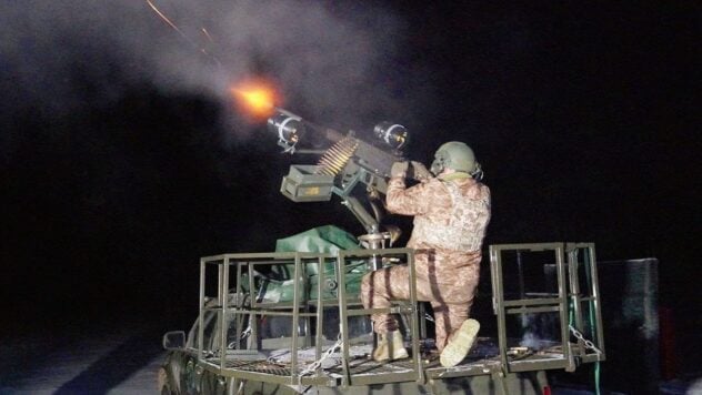 en la región bovar, dos personas fueron hiridas Trueno en el distrito de Brovarsky de la región de Kyiv. </p>
<p> Esto fue anunciado por el jefe de la Administración Militar Regional de Kiev Nikolai Kalashnik. </p>
<p> <l2> Explosiones en el distrito de Brovarsky: lo que se sabe </h2>
<p> Según el jefe de OGA, un hombre de 54 años y 50 años y 50 años y una mujer de 50 años. Tienen ambas heridas de fragmentación del muslo. Las víctimas son hospitalizadas en un hospital local. </p>
<p> Ahora se ven </p>
<p> Además, las explosiones están dañadas por una casa privada y un automóvil. </p>
<p> — El ataque enemigo continúa. Les pido a todos que se queden en lugares seguros hasta que pase el peligro, — Nikolay Kalashnik enfatizó. </p>
</p></p>
<!-- AddThis Advanced Settings above via filter on the_content --><!-- AddThis Advanced Settings below via filter on the_content --><!-- AddThis Advanced Settings generic via filter on the_content --><!-- AddThis Related Posts below via filter on the_content --><div class=