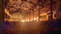 El ataque a la región de Odessa: Warehuses destruidos con una mecanía agrícola reed