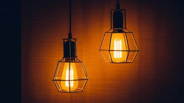 Se han introducido cortes de energía de emergencia: Kiev y varias regiones sin electricidad