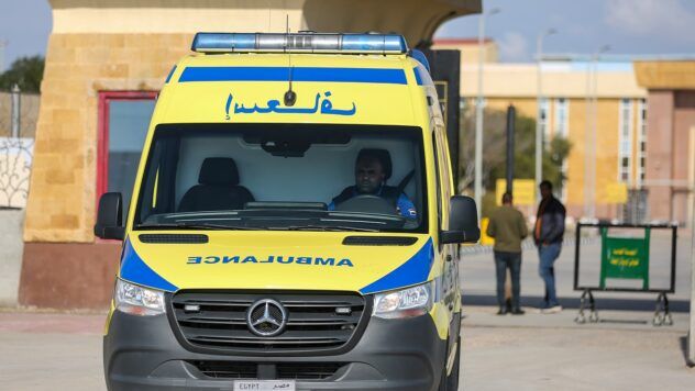 En Egipto, en vísperas de la cumbre de Gaza, tres delegados de Qatar fueron asesinados - media