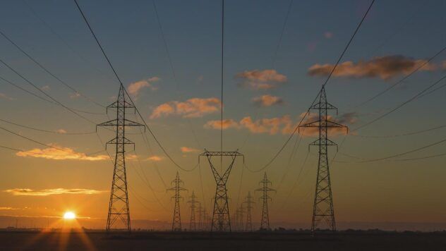 Otros 2.700 consumidores sin electricidad: la Federación Rusa atacó una instalación eléctrica en la región de Chernihiv